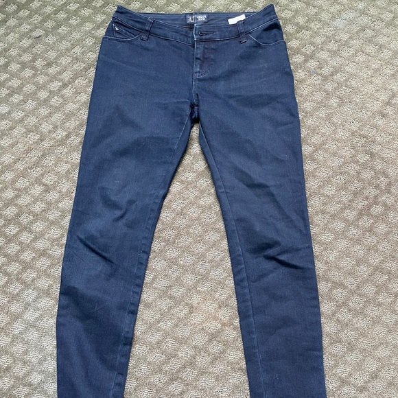 Authentic Armani jeans - Picture 2 of 4
